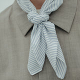 square scarf * blue stripe