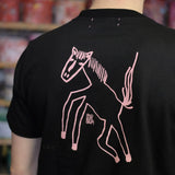 pink horse t-shirt – FRED NUSSBAUM edition *black